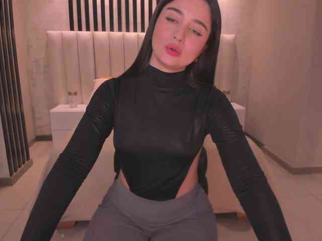 ArianaMonroe webcam