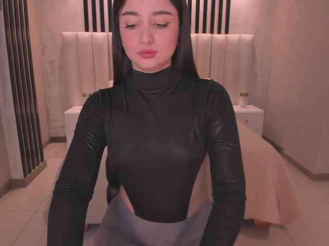 ArianaMonroe webcam