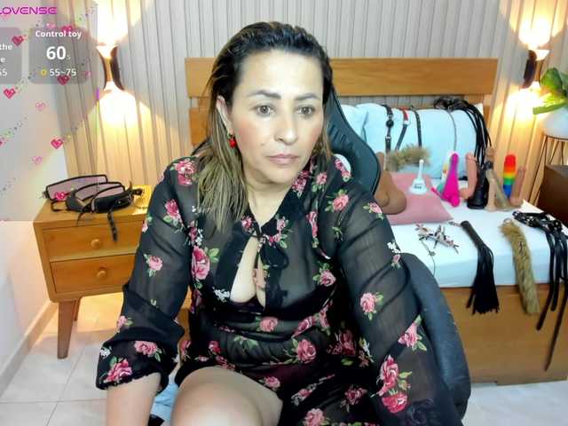 luciana-ballesteros webcam