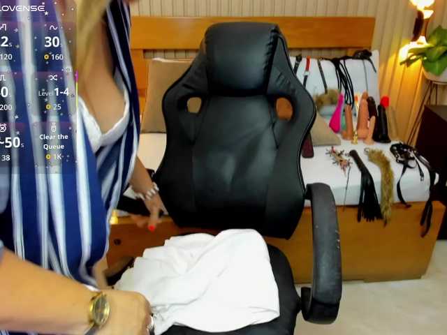 luciana-ballesteros's BongaCams show and profile