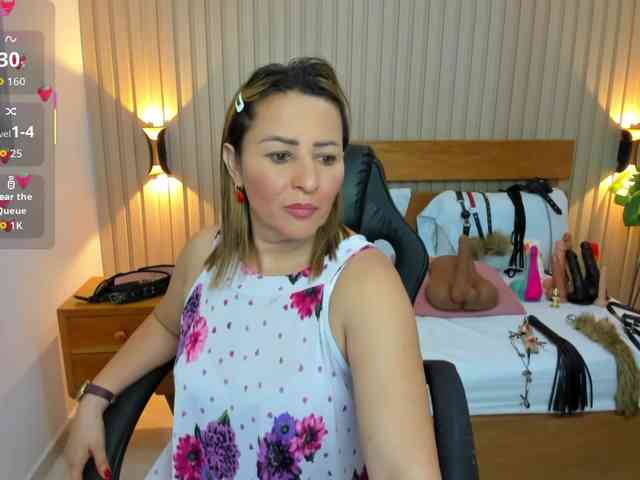 luciana-ballesteros webcam