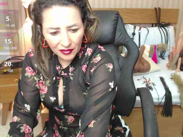 luciana-ballesteros webcam