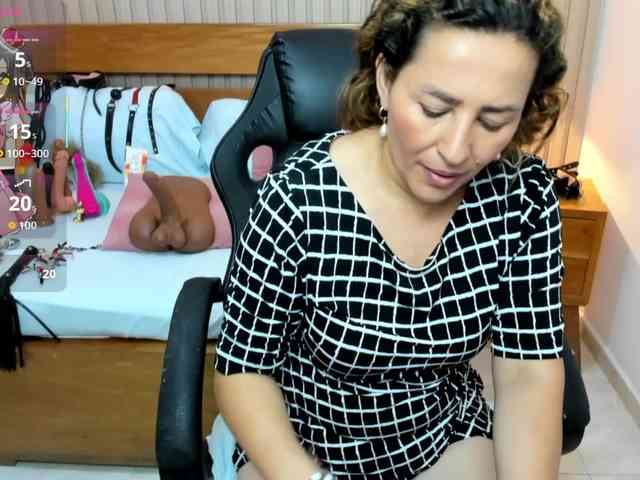 luciana-ballesteros webcam