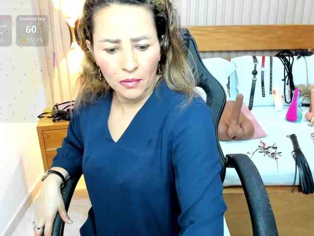 luciana-ballesteros webcam