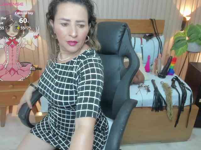 luciana-ballesteros webcam