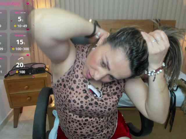 luciana-ballesteros webcam