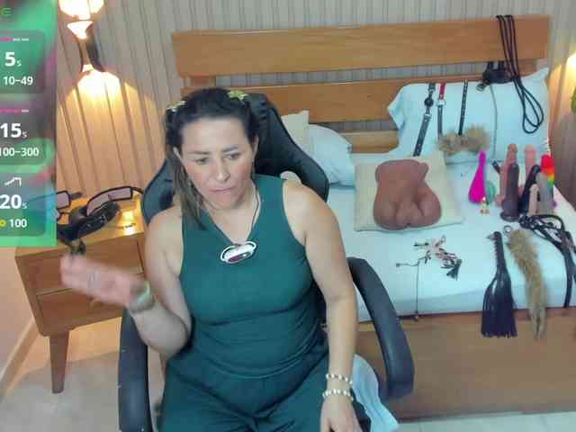 luciana-ballesteros webcam