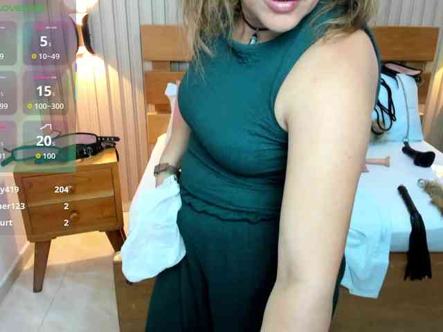 luciana-ballesteros webcam