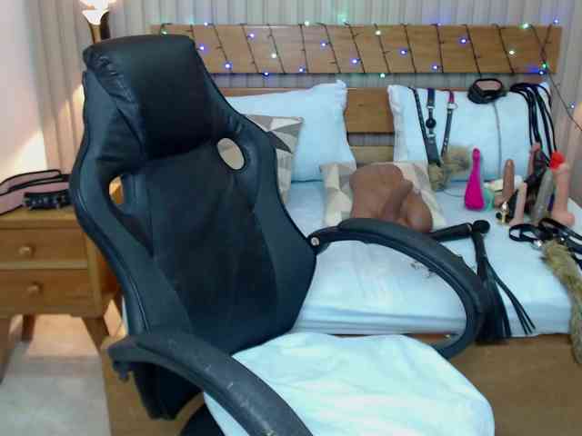 luciana-ballesteros webcam