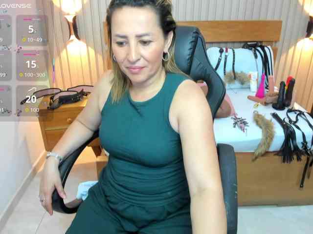 luciana-ballesteros webcam