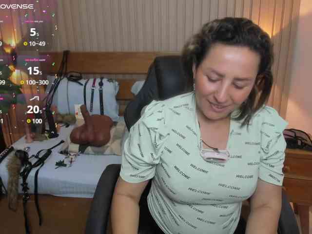 luciana-ballesteros webcam
