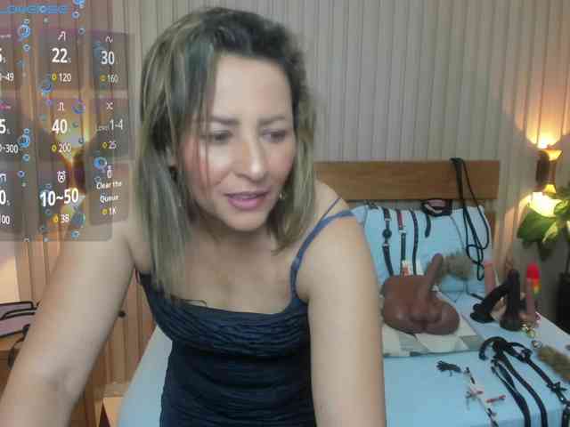 luciana-ballesteros webcam