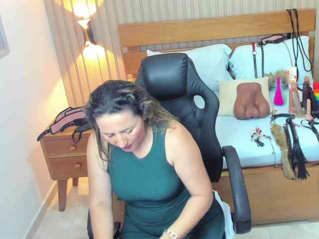 luciana-ballesteros webcam