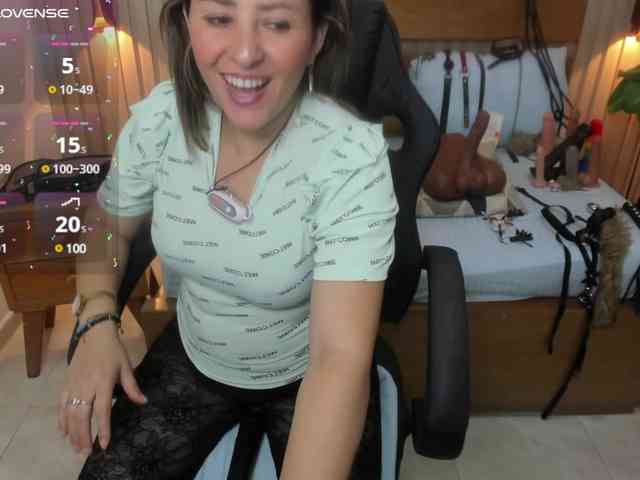luciana-ballesteros webcam