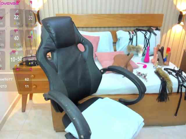 luciana-ballesteros webcam