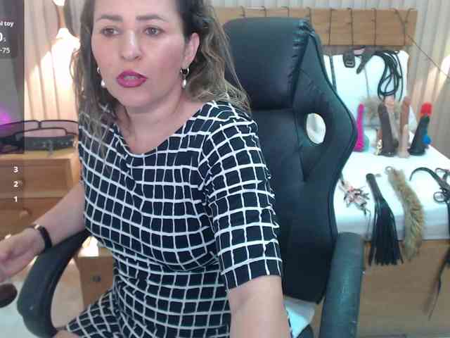 luciana-ballesteros webcam