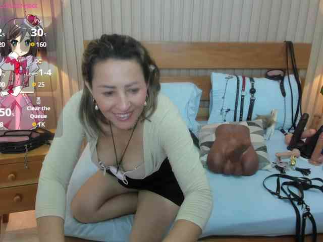 luciana-ballesteros webcam