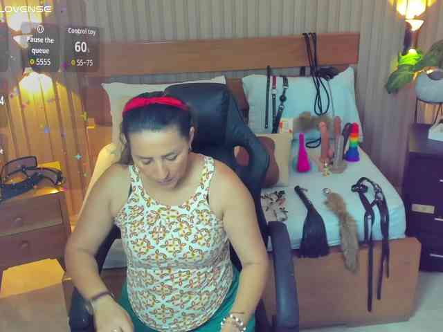 luciana-ballesteros webcam