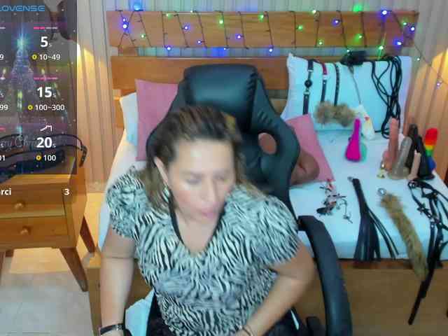 luciana-ballesteros webcam