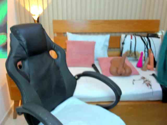 luciana-ballesteros webcam