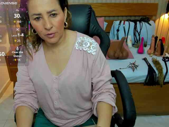 luciana-ballesteros webcam