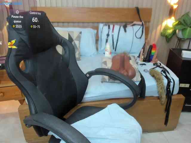 luciana-ballesteros webcam