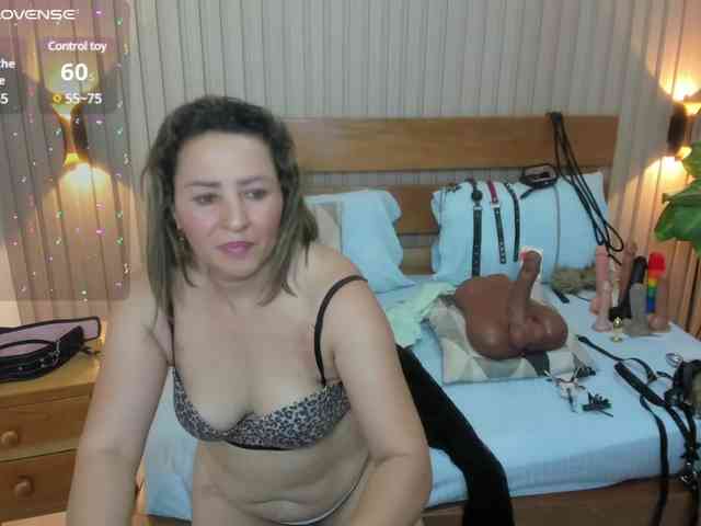 nude live webcam Luciana-ballesteros