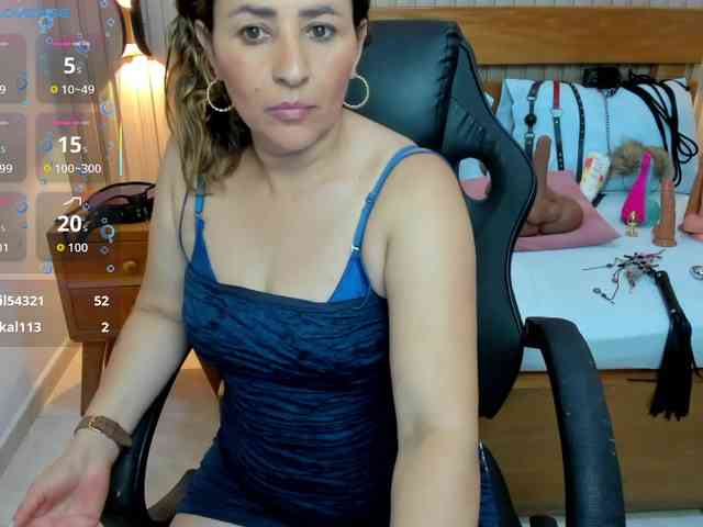 luciana-ballesteros webcam