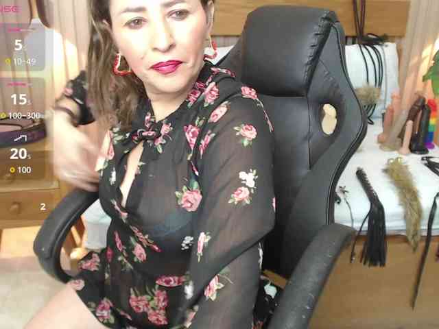 luciana-ballesteros webcam