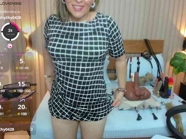 luciana-ballesteros webcam
