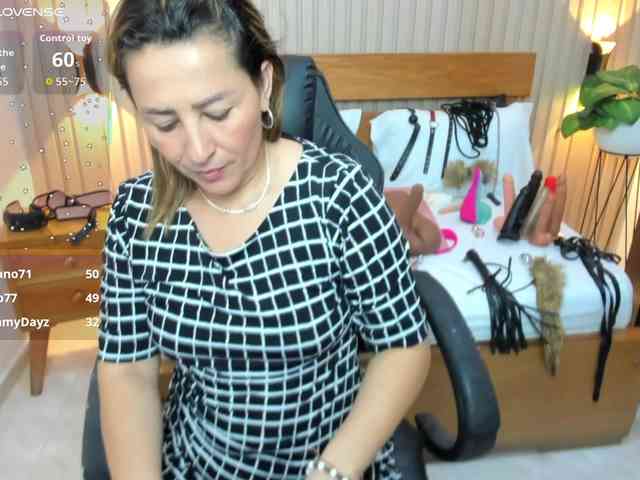 luciana-ballesteros webcam