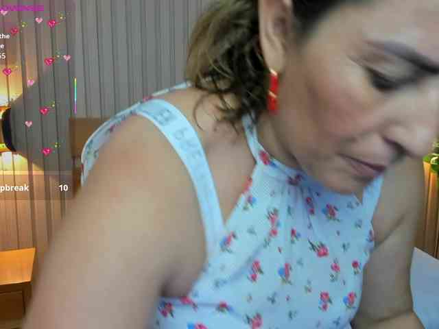 luciana-ballesteros webcam