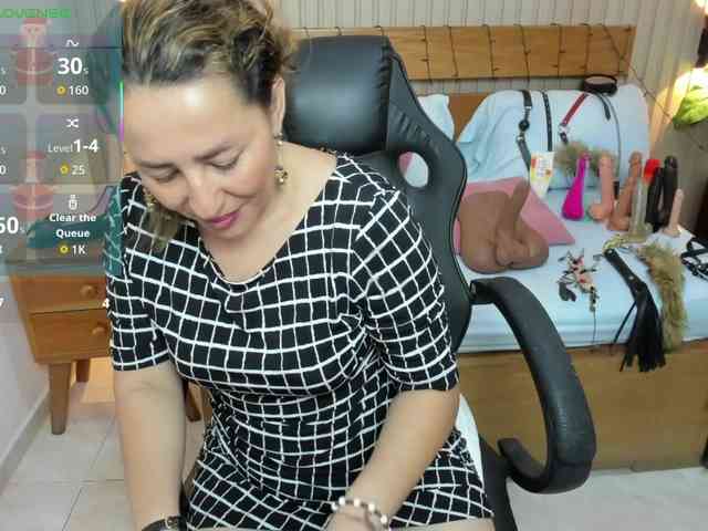 luciana-ballesteros webcam