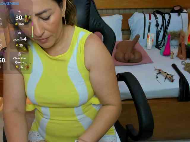 luciana-ballesteros webcam