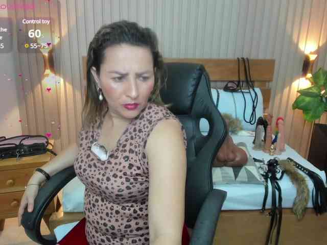 luciana-ballesteros webcam