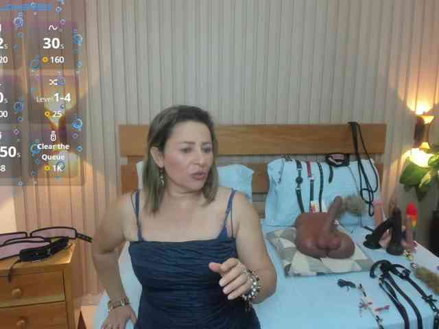 luciana-ballesteros webcam