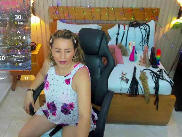 luciana-ballesteros webcam