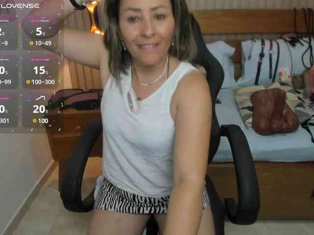 luciana-ballesteros webcam