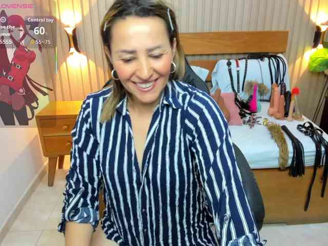 luciana-ballesteros webcam