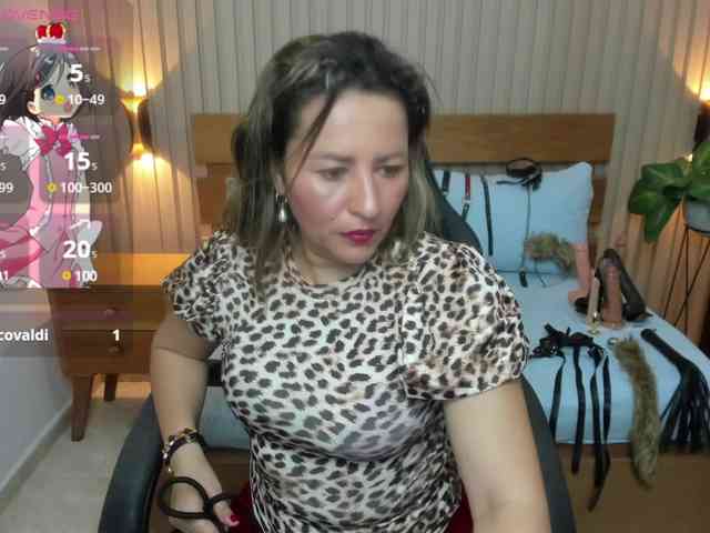 luciana-ballesteros webcam