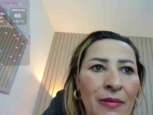 luciana-ballesteros webcam