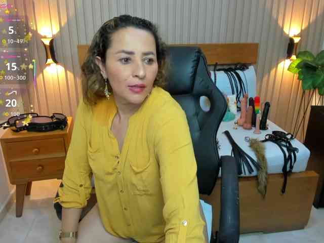 luciana-ballesteros webcam