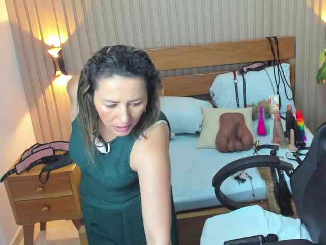luciana-ballesteros webcam