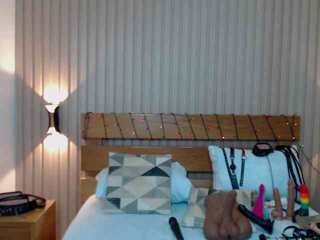 luciana-ballesteros webcam