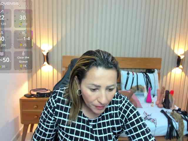 luciana-ballesteros webcam