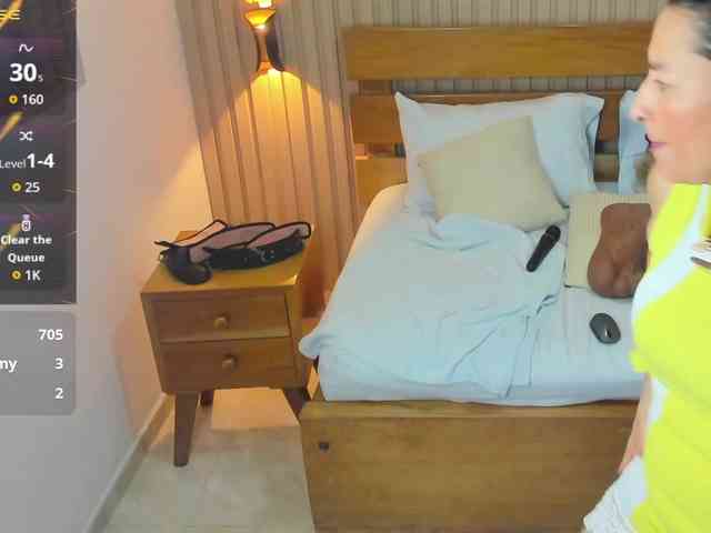 luciana-ballesteros webcam