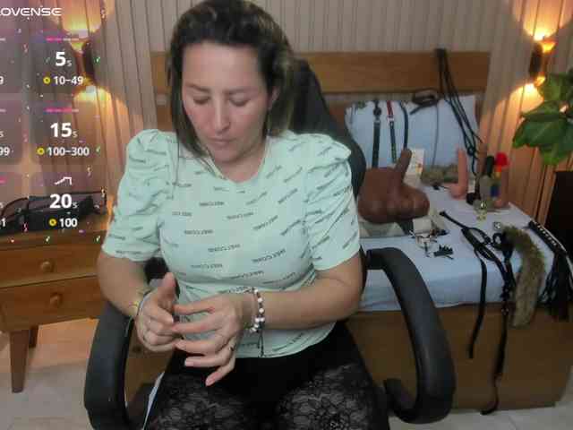 luciana-ballesteros webcam