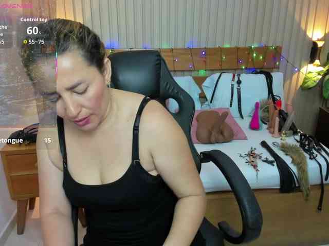 luciana-ballesteros webcam