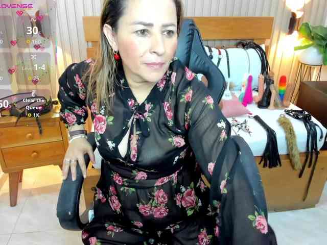 luciana-ballesteros webcam