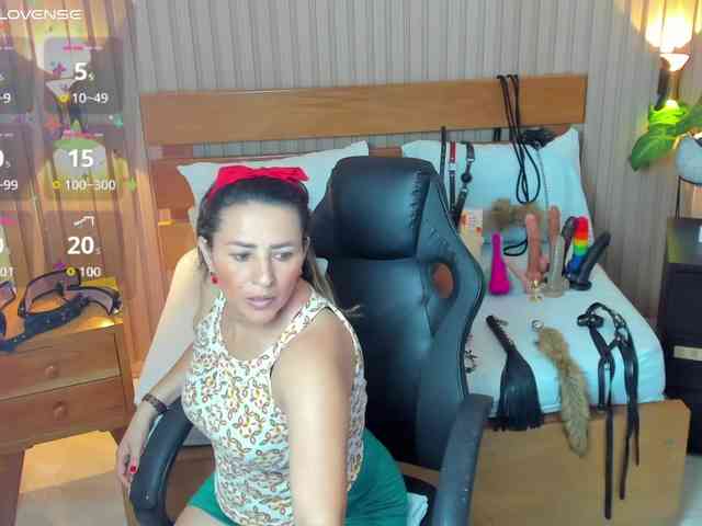 luciana-ballesteros webcam